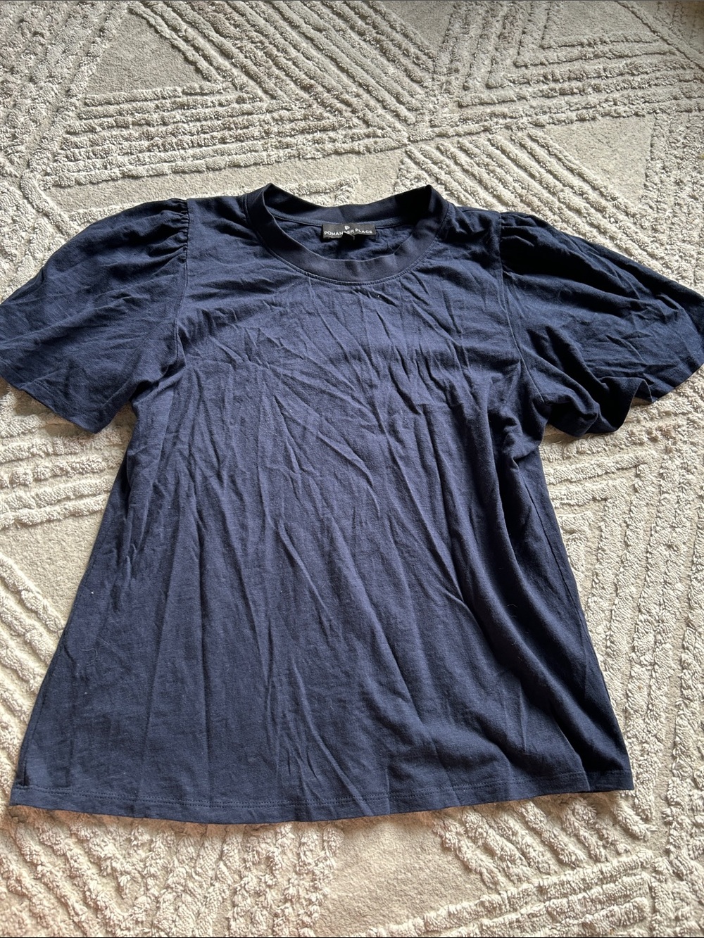 Pomander place Women's Navy Short-Sleeve Crewneck Tee
